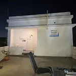 Apollo By Albert's בית הארחה