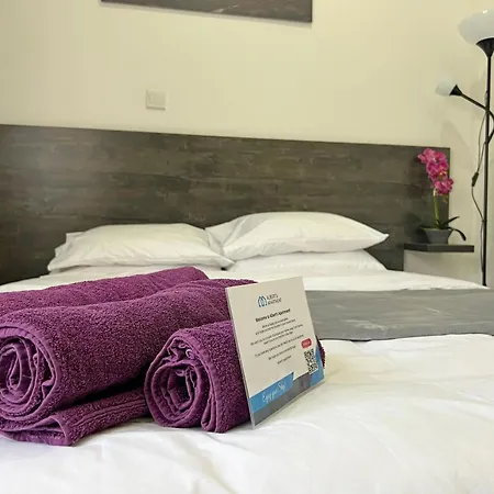 招待所 Apollo By Albert's