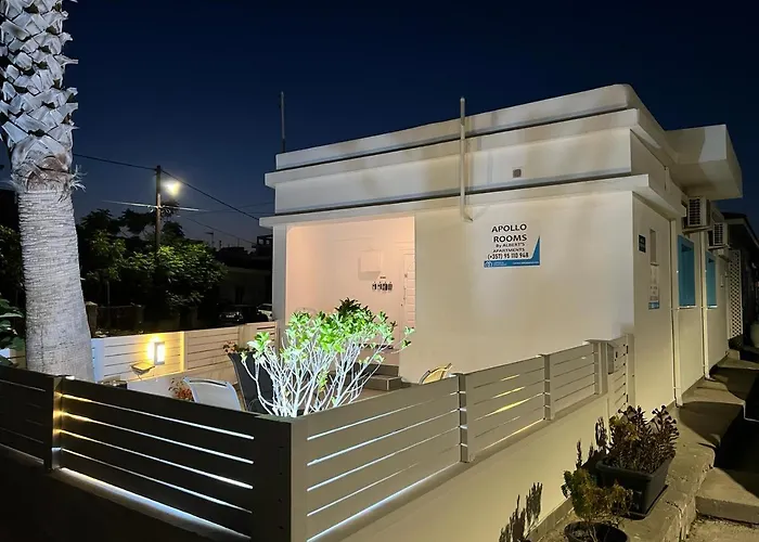 Apollo By Albert's 3* Larnaca