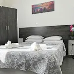 Apollo By Albert's Larnaca