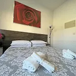 Apollo By Albert's 3*